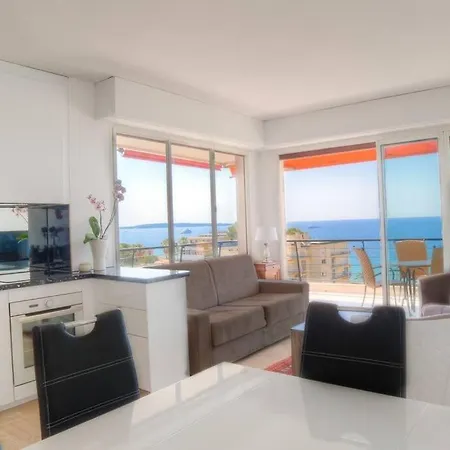 Upstays Panoramic Sea View 70m² Apartament