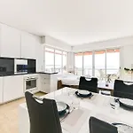 Upstays Panoramic Sea View 70m² Lejlighed